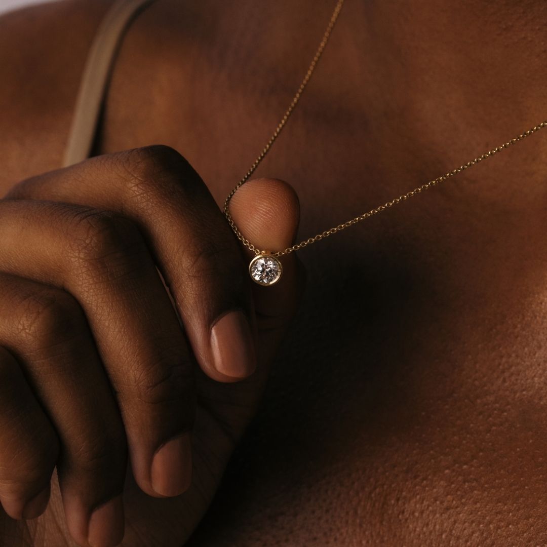 Elio Solitaire Necklace - Lab Grown Diamond Pendant Necklace 18ct Yellow Gold
